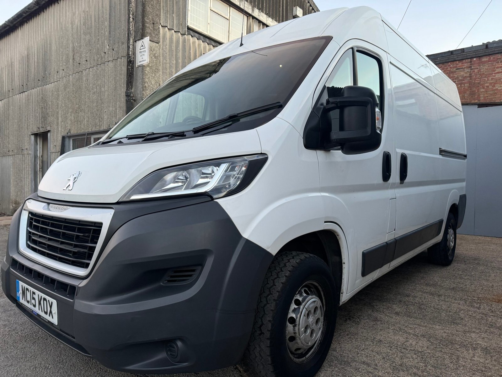 
								Peuegot Boxer 2.2 Professional L2 H2 full									