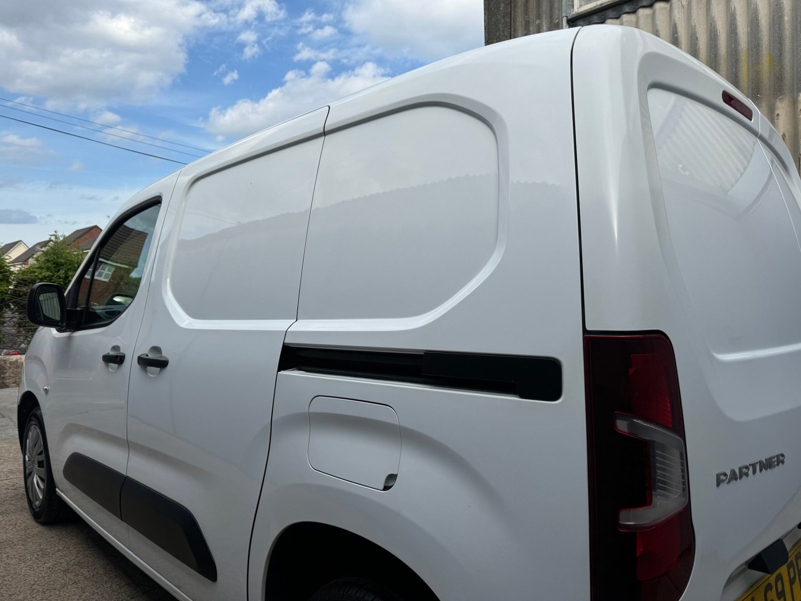 
								Peugeot Partner Professional 1.5HDi 2019/69 full									