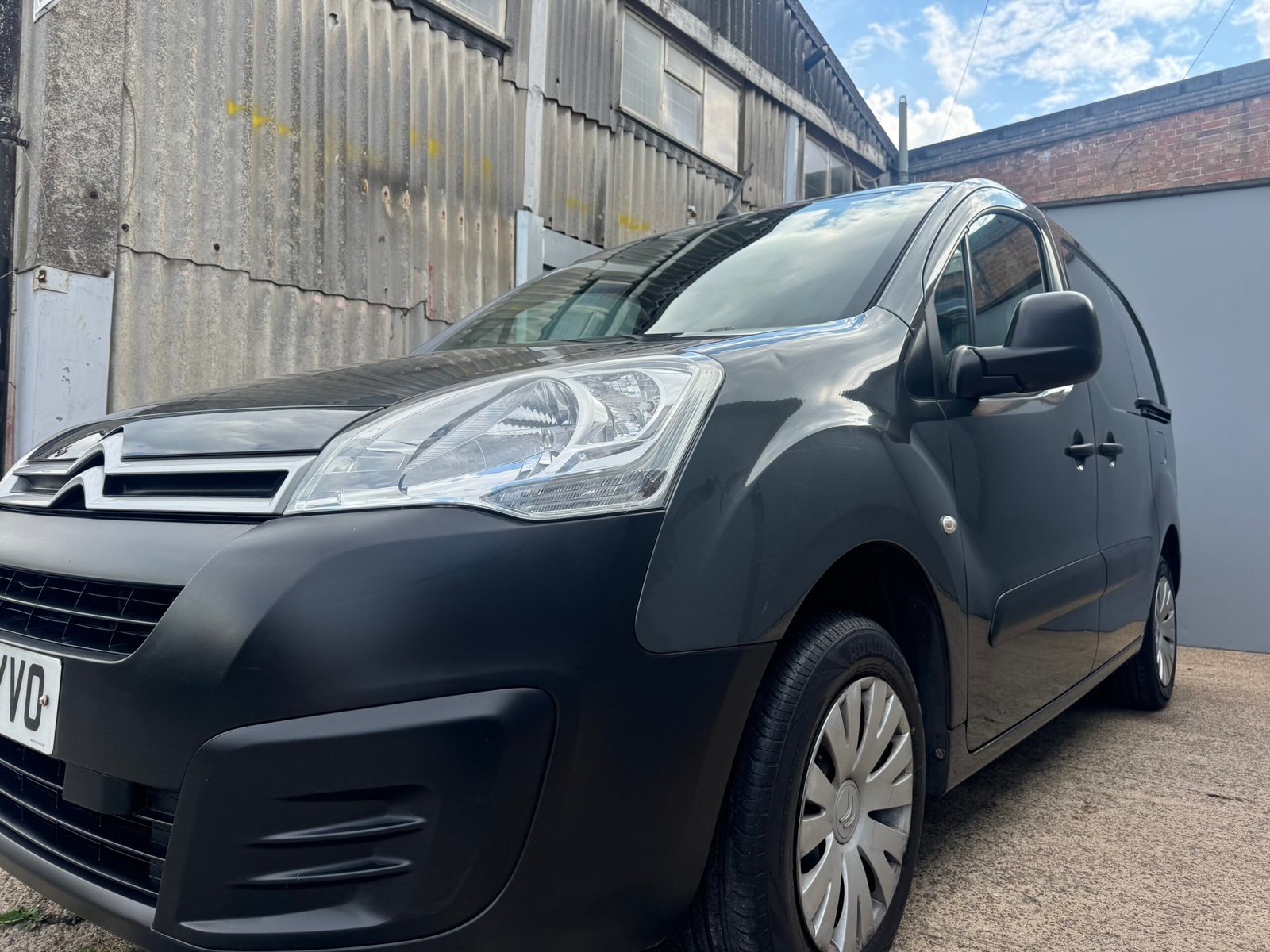 
								Citroen Berlingo Enterprise 1.6HDi 2016/16 full									