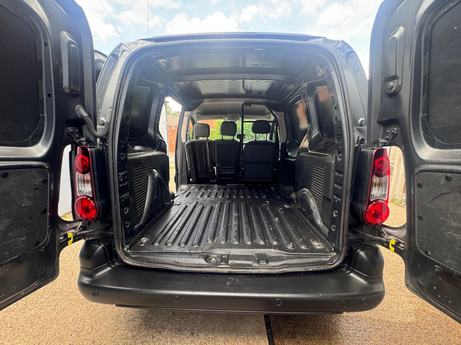 
								Citroen Berlingo Enterprise 1.6HDi 2016/16 full									